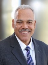 Charles Nelson headshot